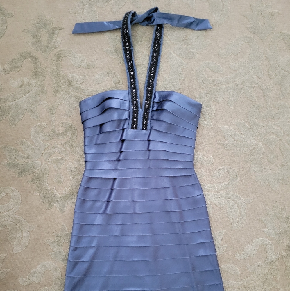 BCBG size 0 blue bodycon halter dress
